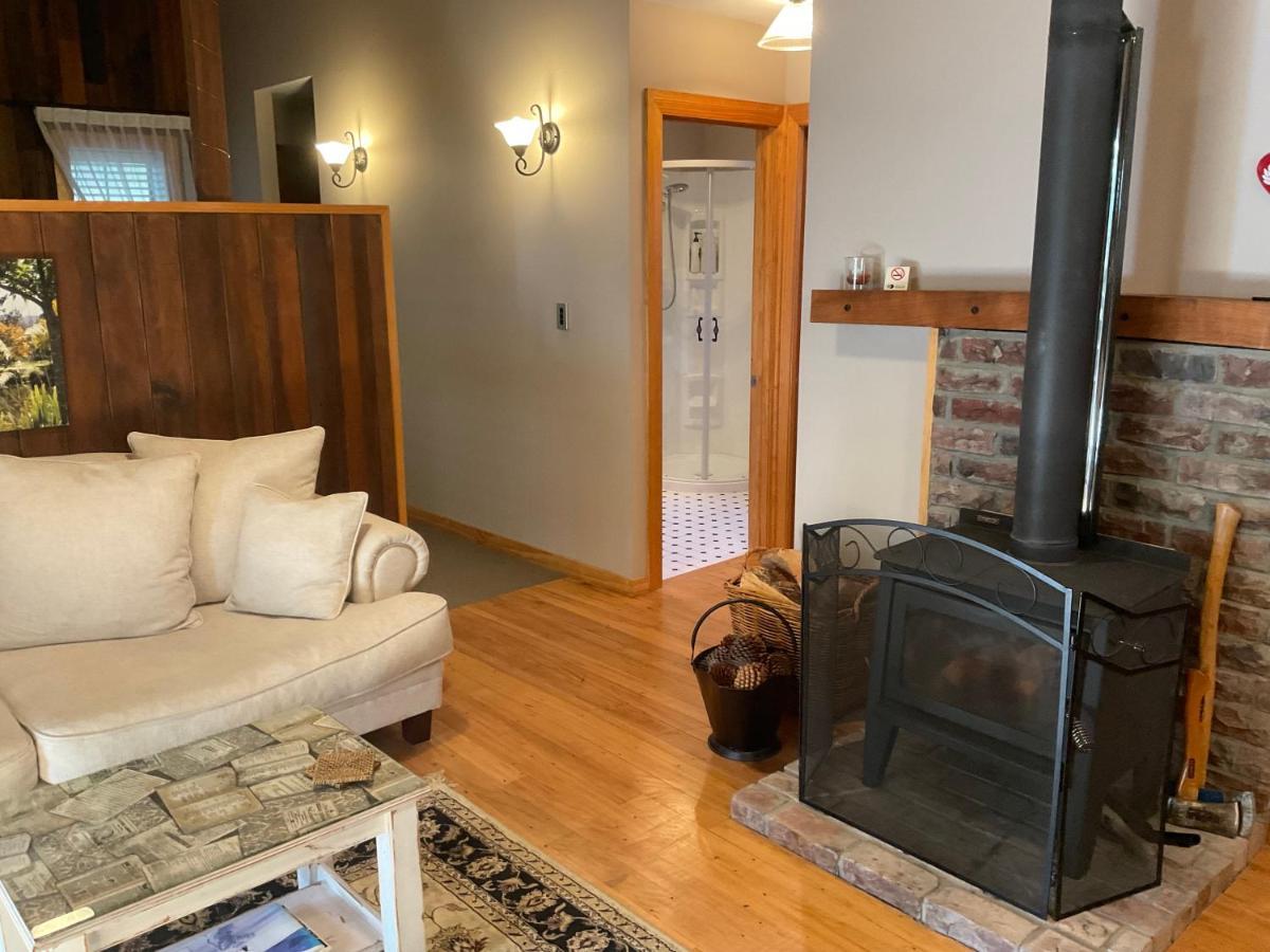 Real Romance Cottage Hanmer Springs Eksteriør billede
