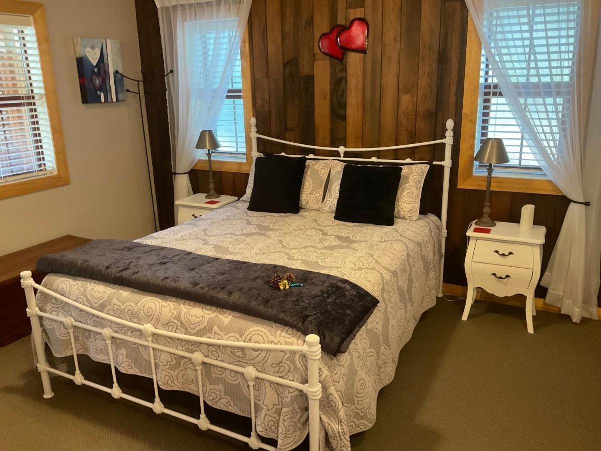 Real Romance Cottage Hanmer Springs Eksteriør billede